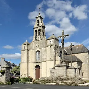 https://maison-centre-bourg-6-pers-5-minutes-de-la-plage.inbrittany.com